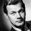 Joseph Cotten as Walter Prichard