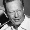 Frimann Falck Clausen as Schmidt