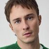 Drew Starkey as Zack MacLaren