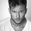 Paolo Stella as Julian