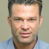 Kostas Sommer as Ronnie