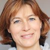 Sinne Mutsaers as Deb Welch