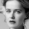 Julie Delarme as Chloé adulte