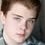 Murray Wyatt Rundus as Robert