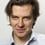 Marcin Kwasny as John Kent