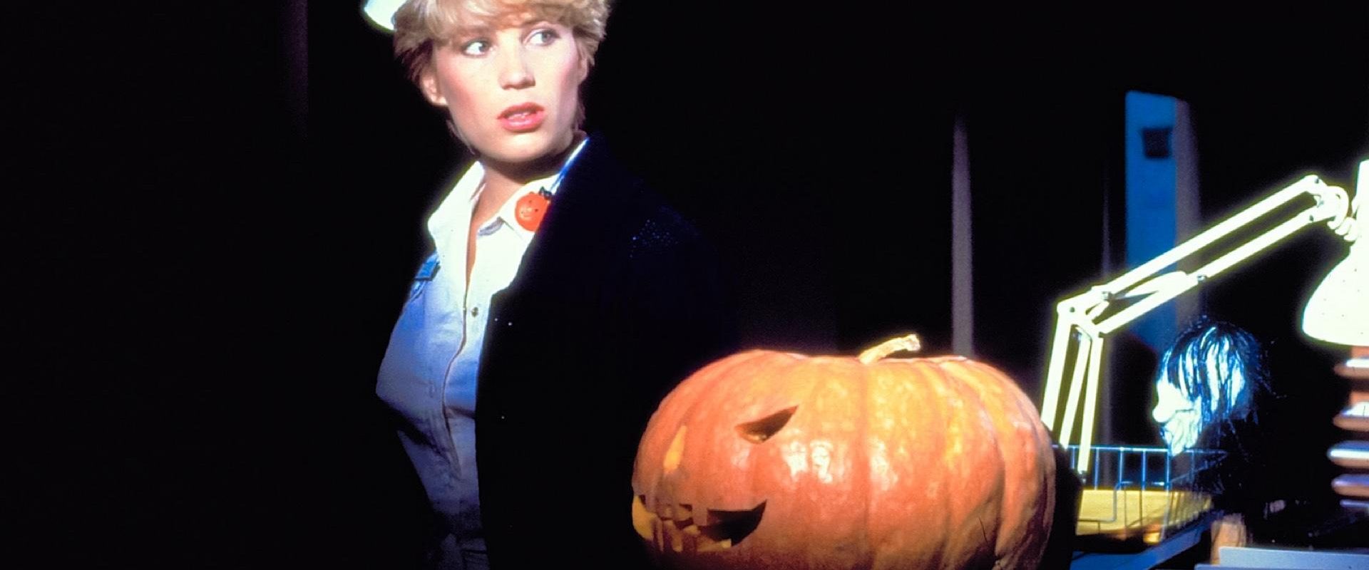 Halloween II background
