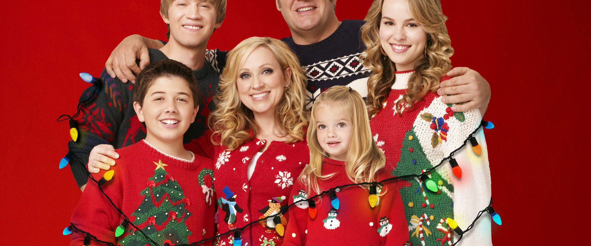 Good Luck Charlie, It's Christmas! background