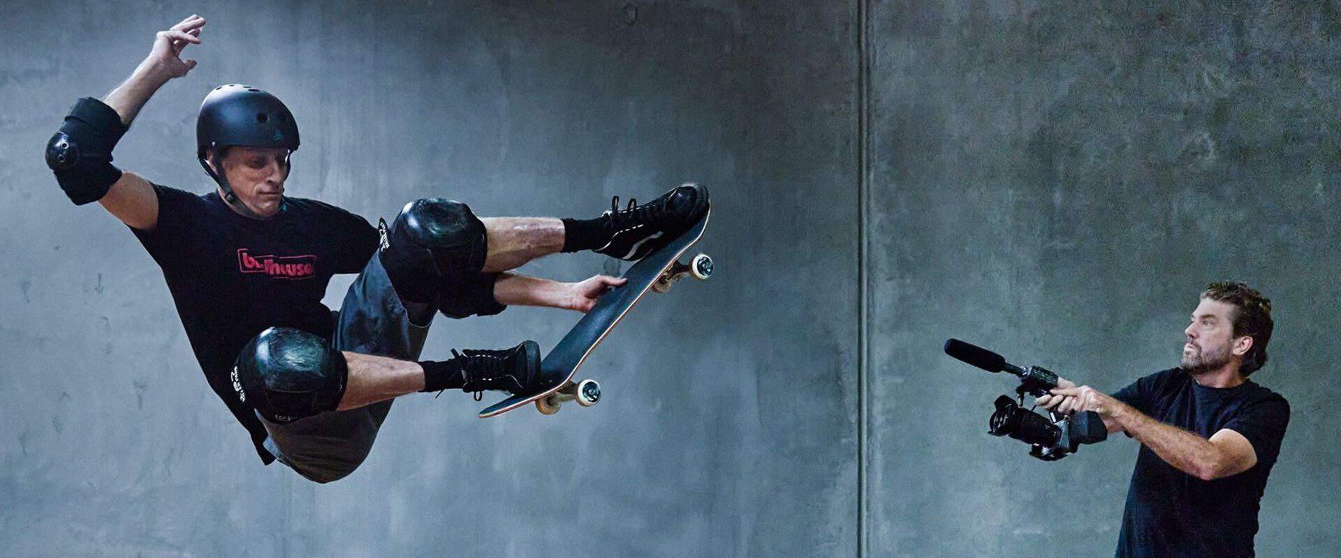 Tony Hawk: Until the Wheels Fall Off background