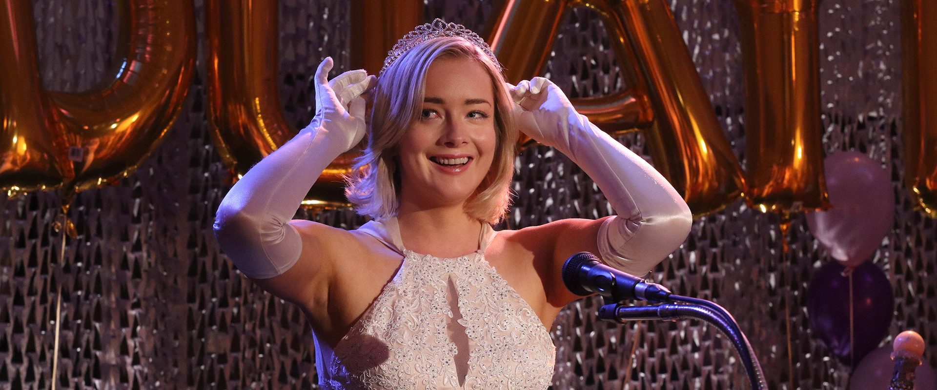Psycho Prom Queen background
