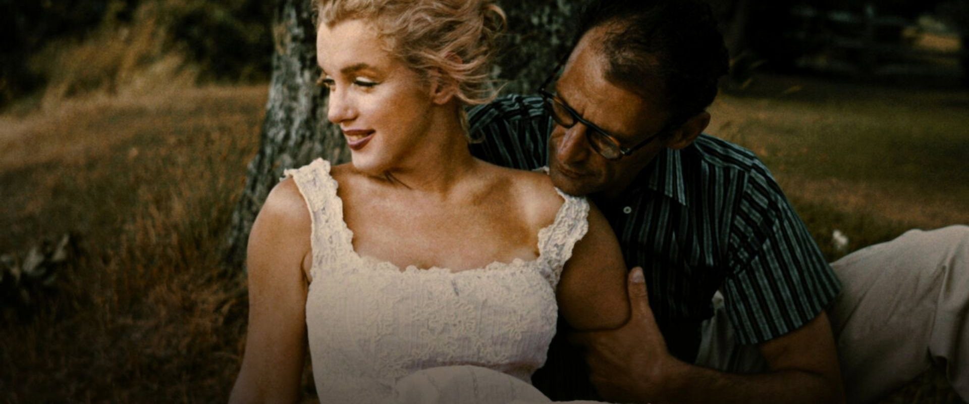 The Mystery of Marilyn Monroe: The Unheard Tapes background