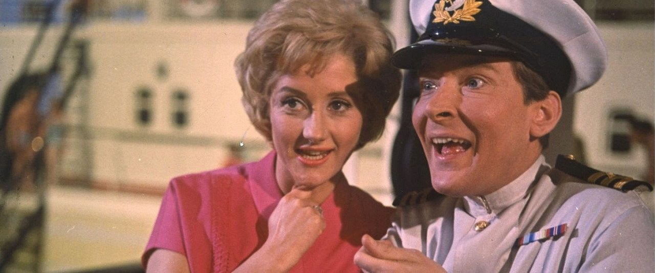 Carry On Cruising background