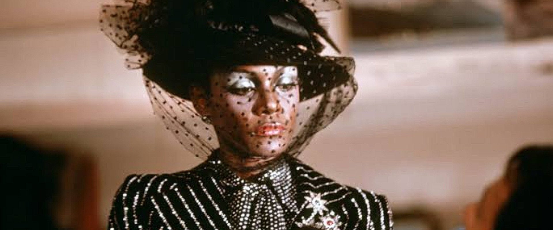 Cleopatra Jones and the Casino of Gold background