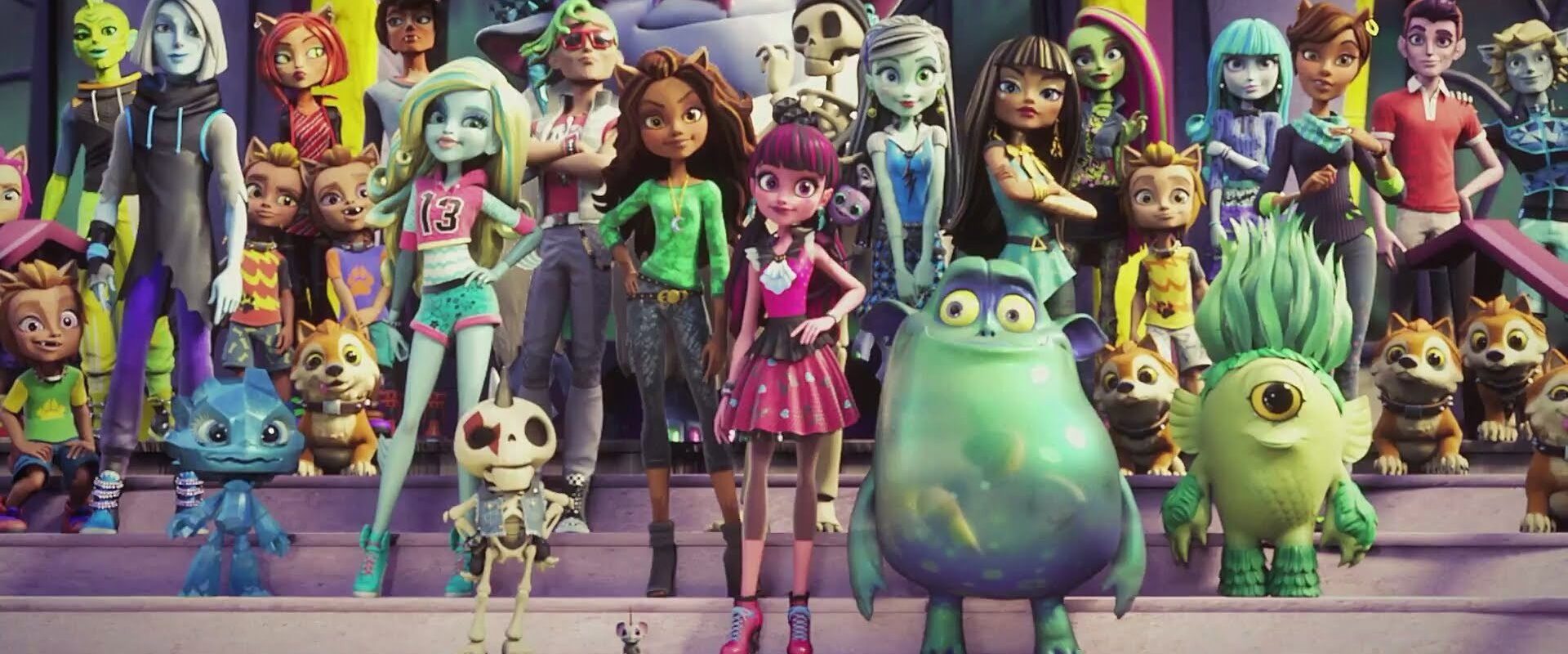 Monster High: Electrified background