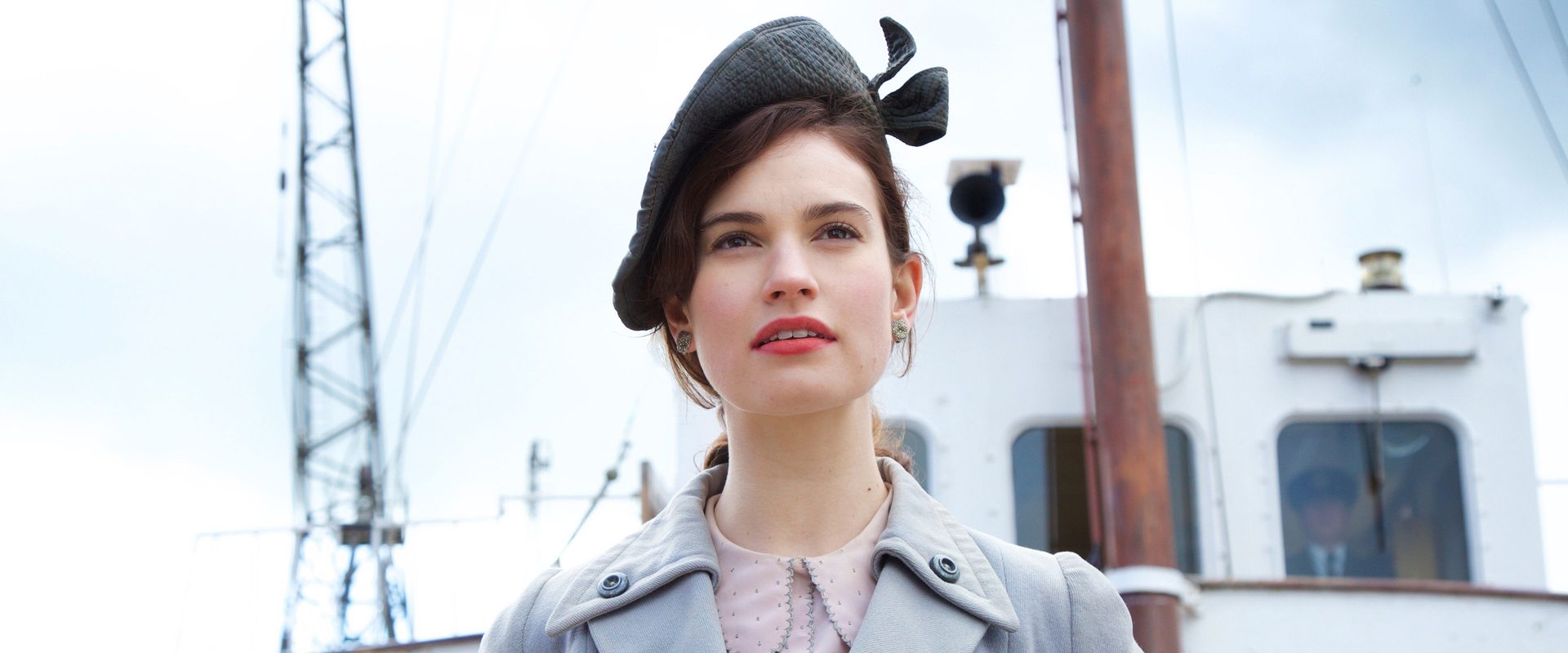 The Guernsey Literary & Potato Peel Pie Society background