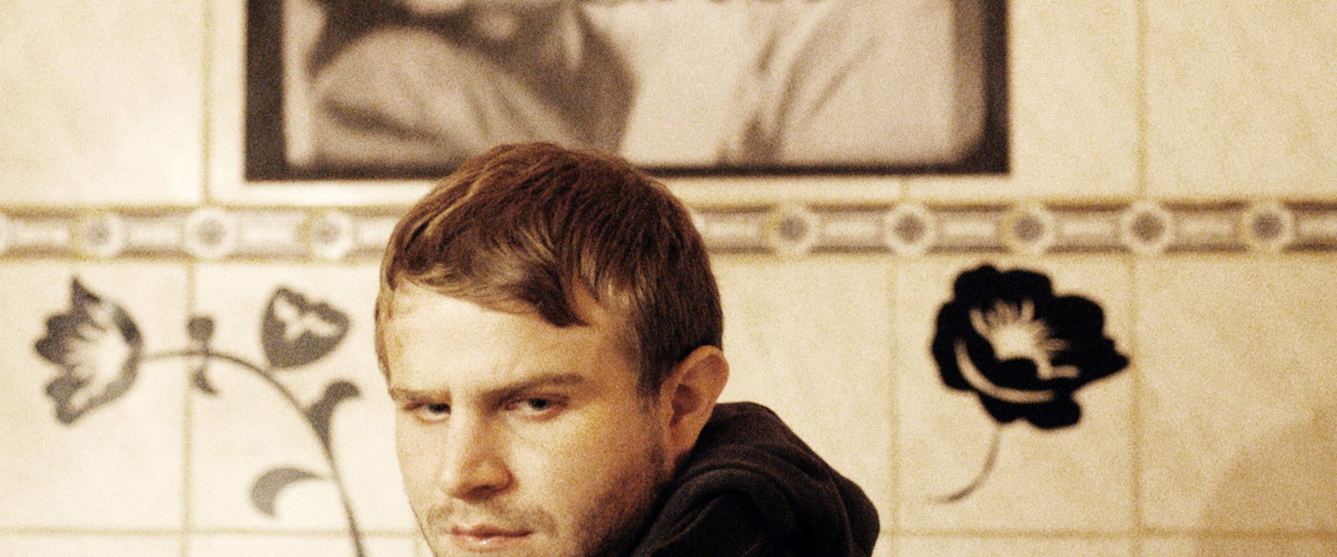 Simon Killer background