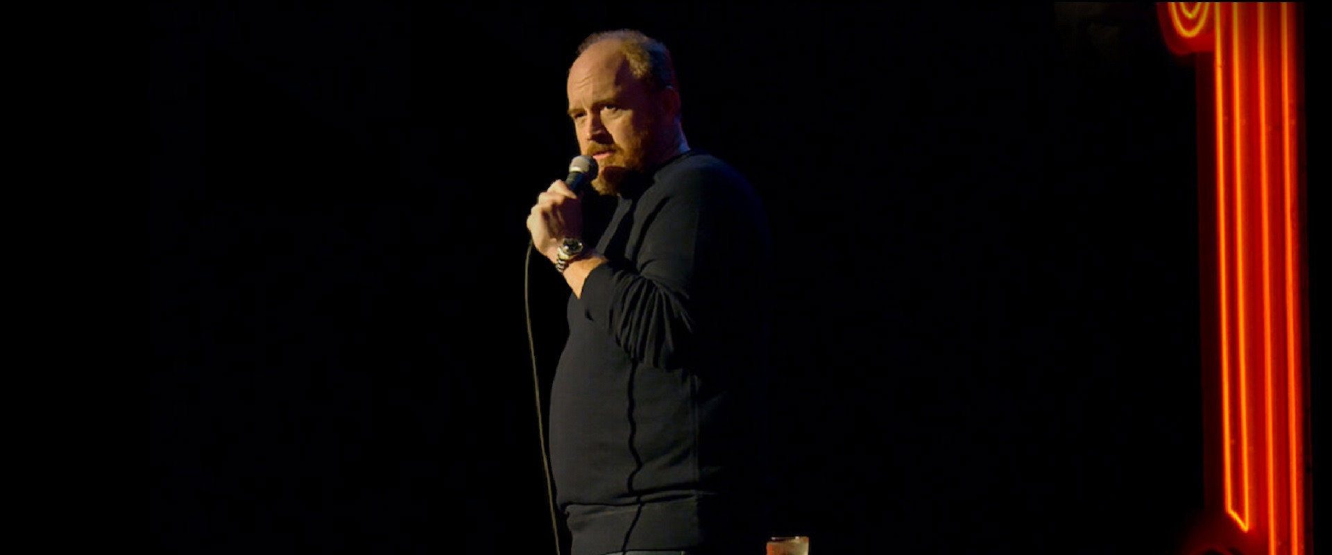 Louis C.K.: Live at The Comedy Store background