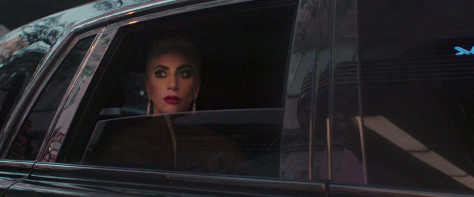 Gaga: Five Foot Two background