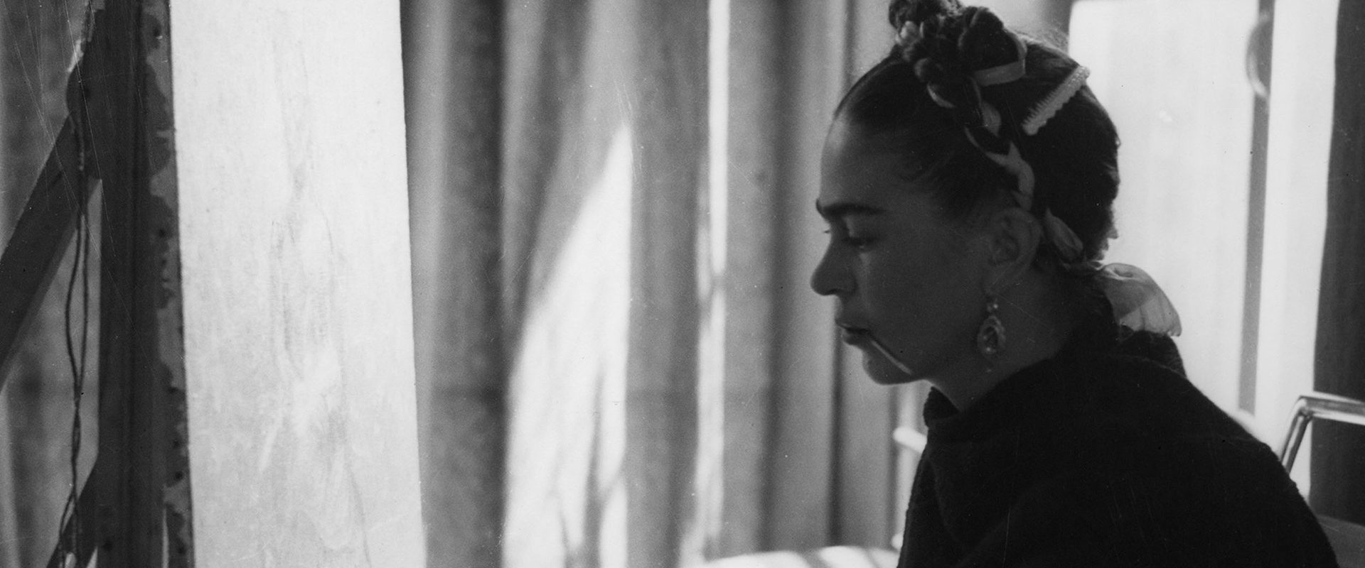 Frida background