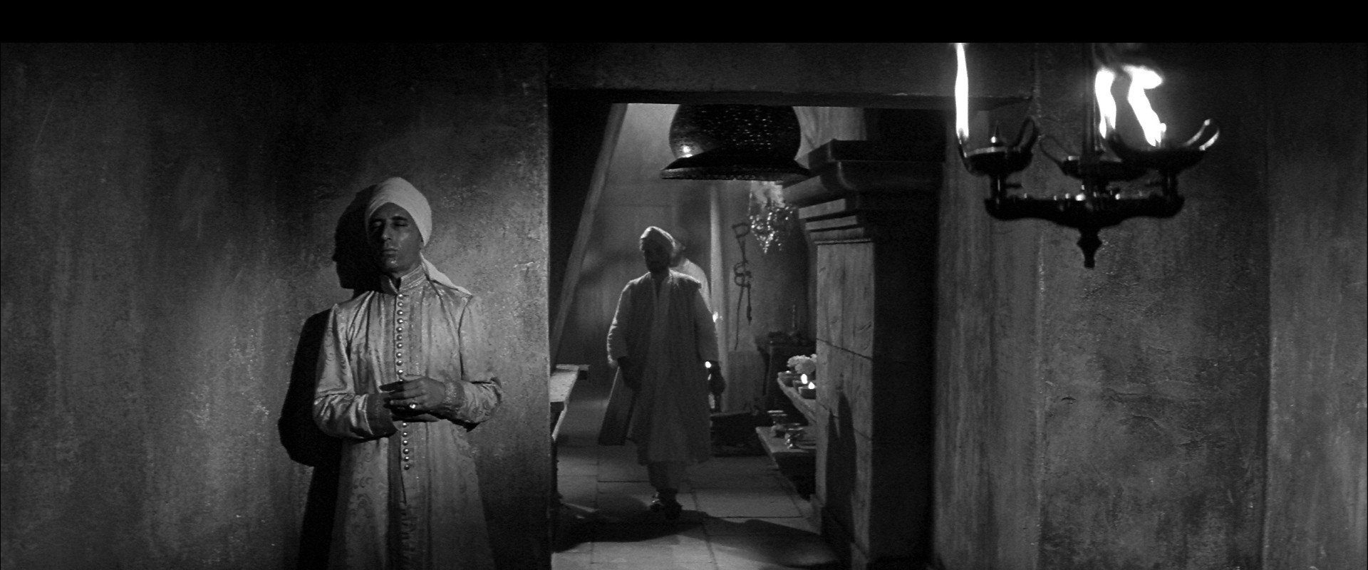 The Stranglers of Bombay background