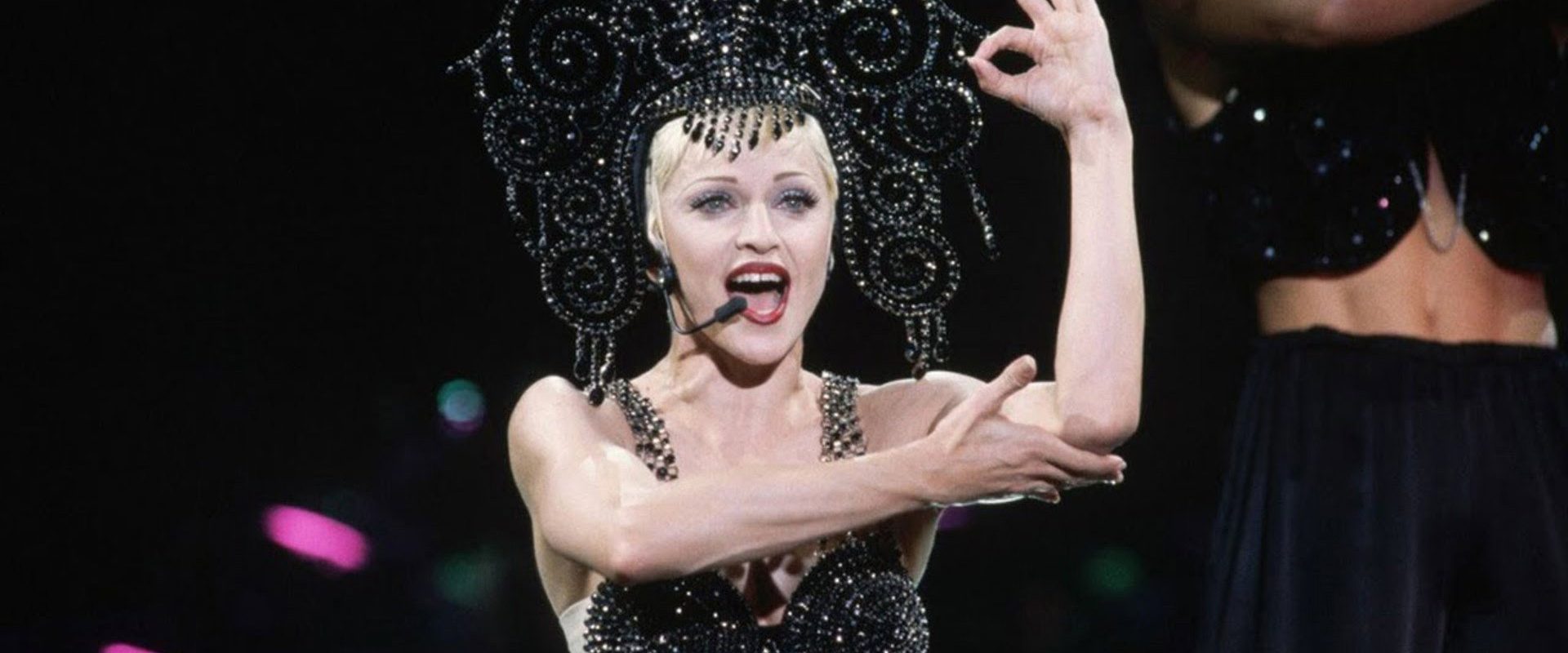 Madonna: The Girlie Show - Live Down Under background
