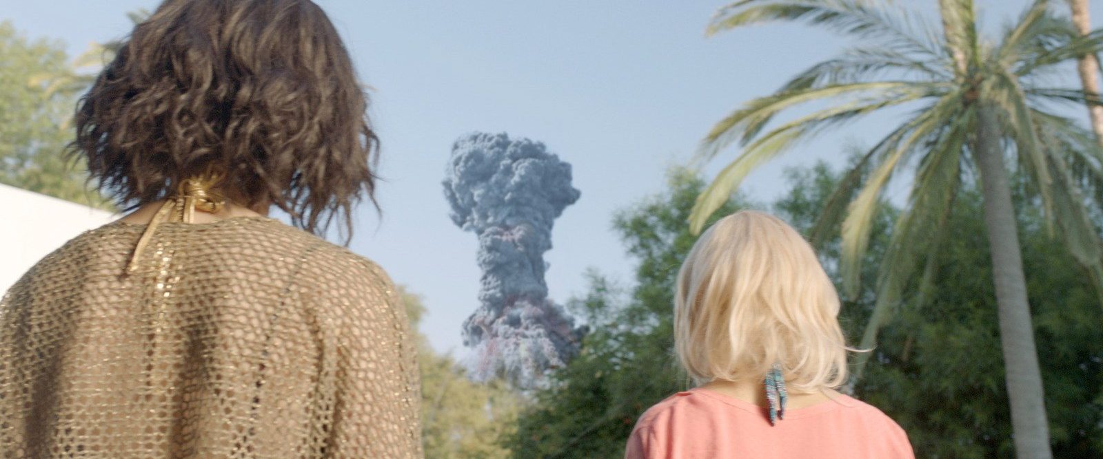 Destruction: Los Angeles background