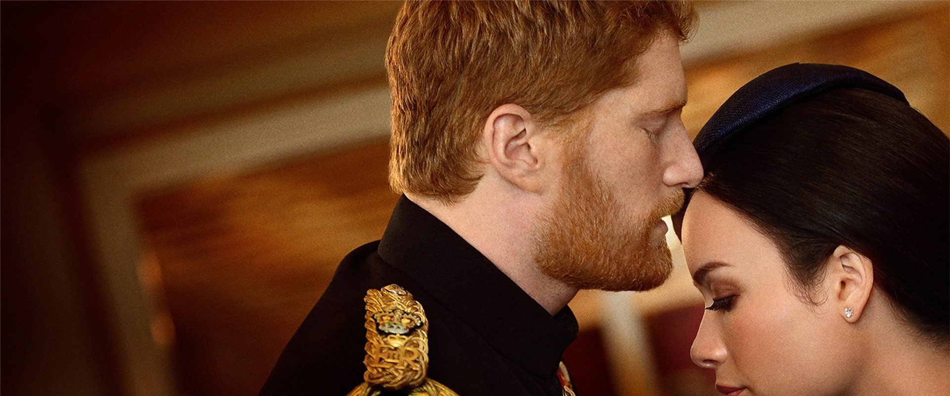 Harry and Meghan: Escaping the Palace background