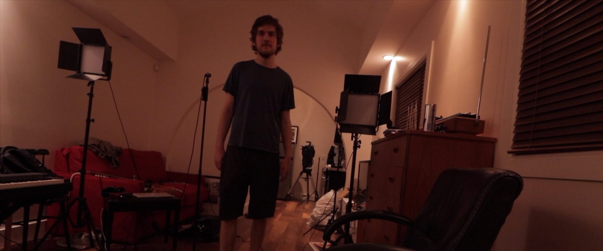 Bo Burnham: The Inside Outtakes background