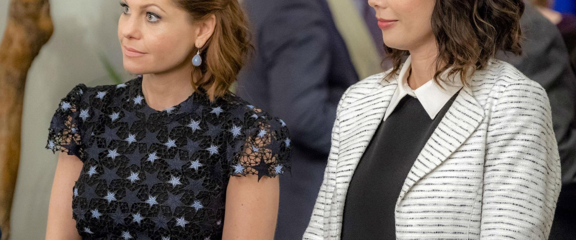 Reap What You Sew: An Aurora Teagarden Mystery background
