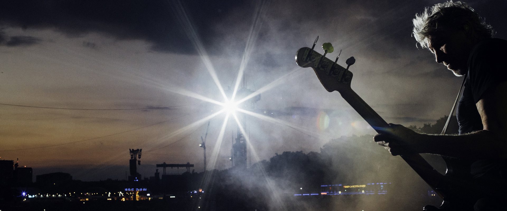 Roger Waters: Us + Them background