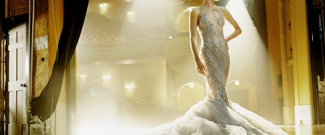 Annie Leibovitz: Life Through a Lens background