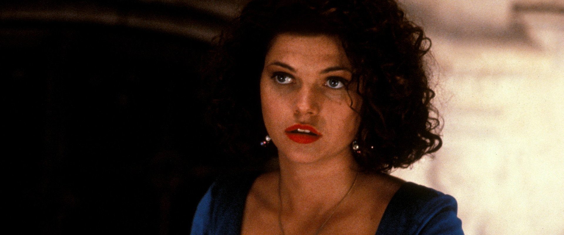 Prom Night IV: Deliver Us from Evil background