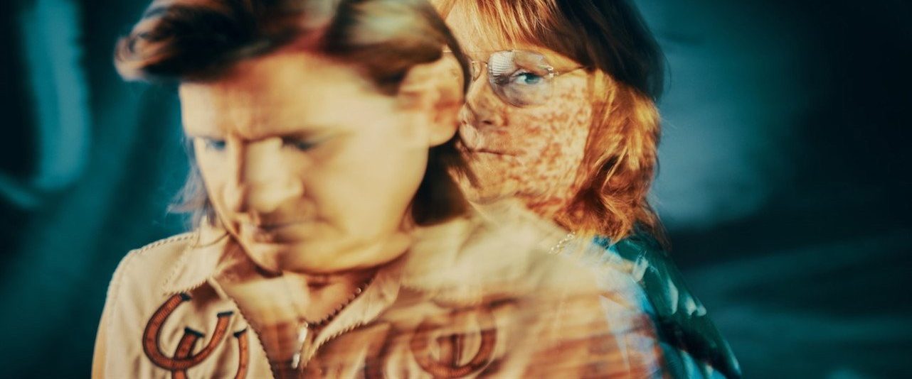 Indigo Girls: It's Only Life After All background