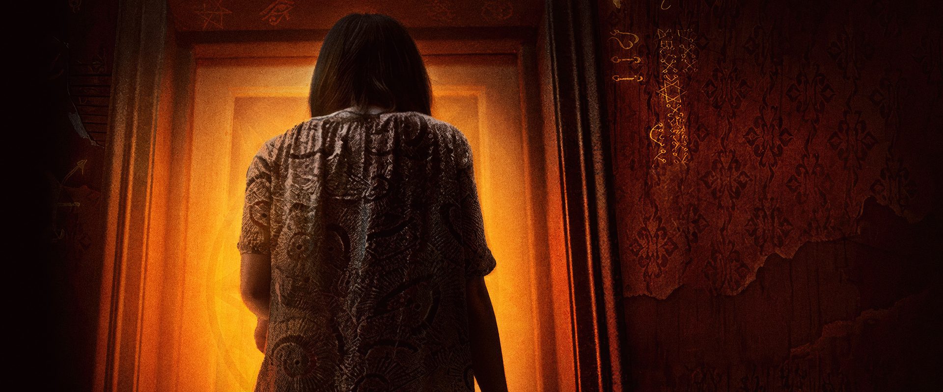 A Dark Song background