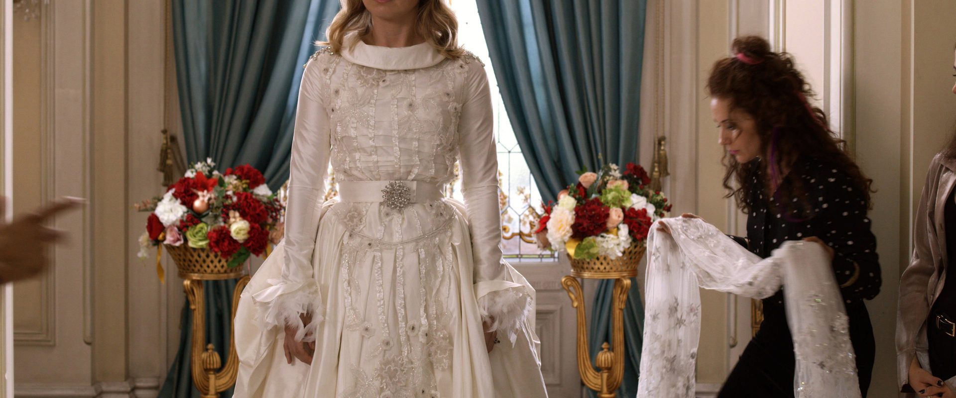 A Christmas Prince: The Royal Wedding background