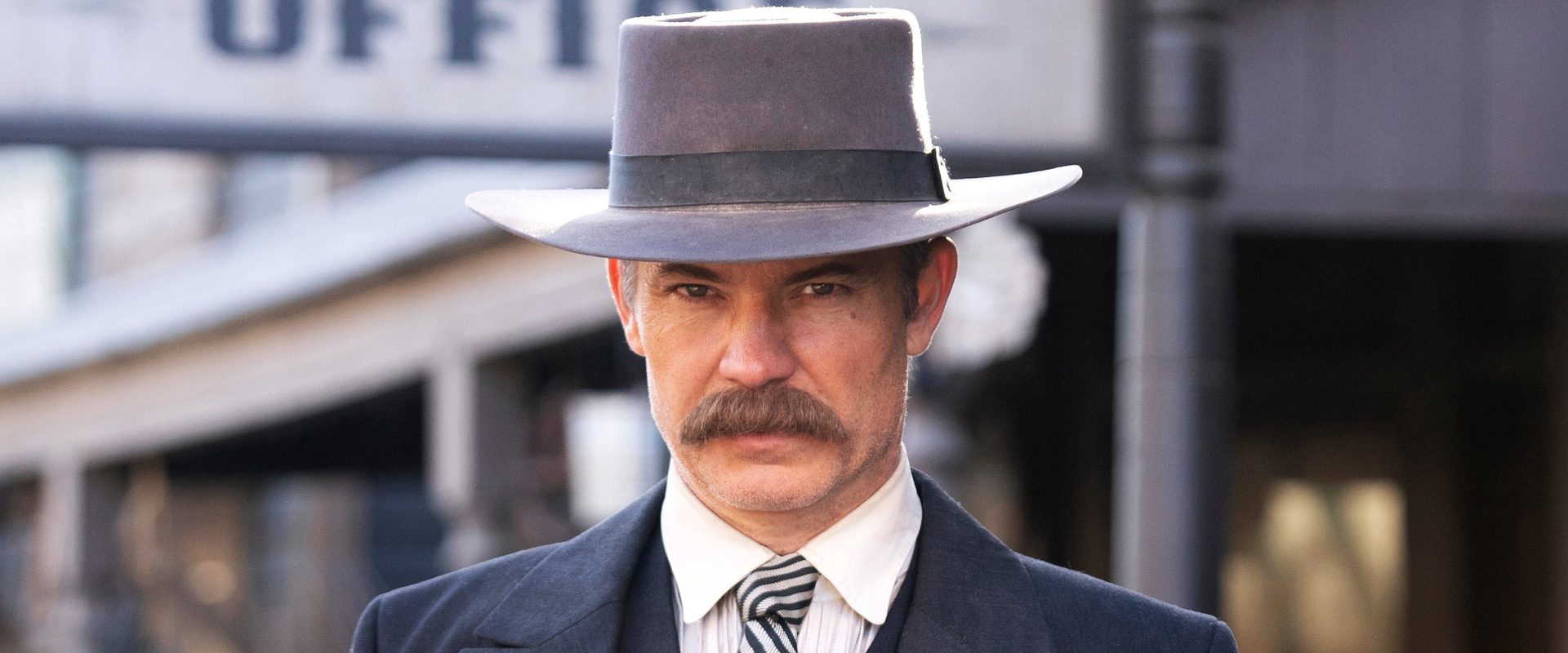 Deadwood: The Movie background