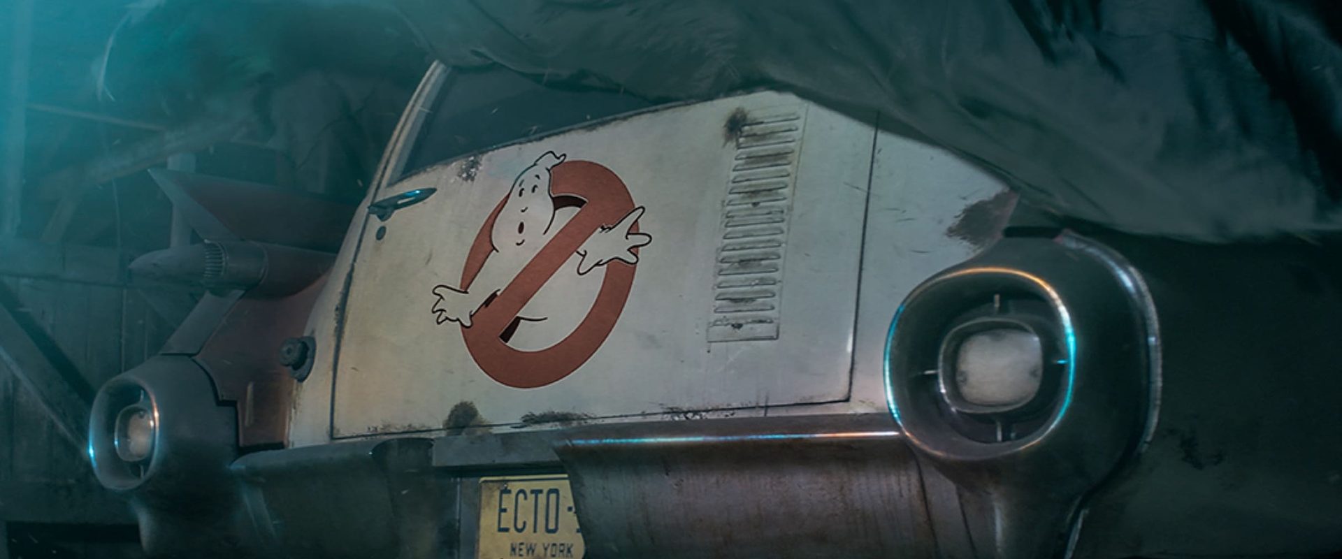 Ghostbusters: Afterlife background
