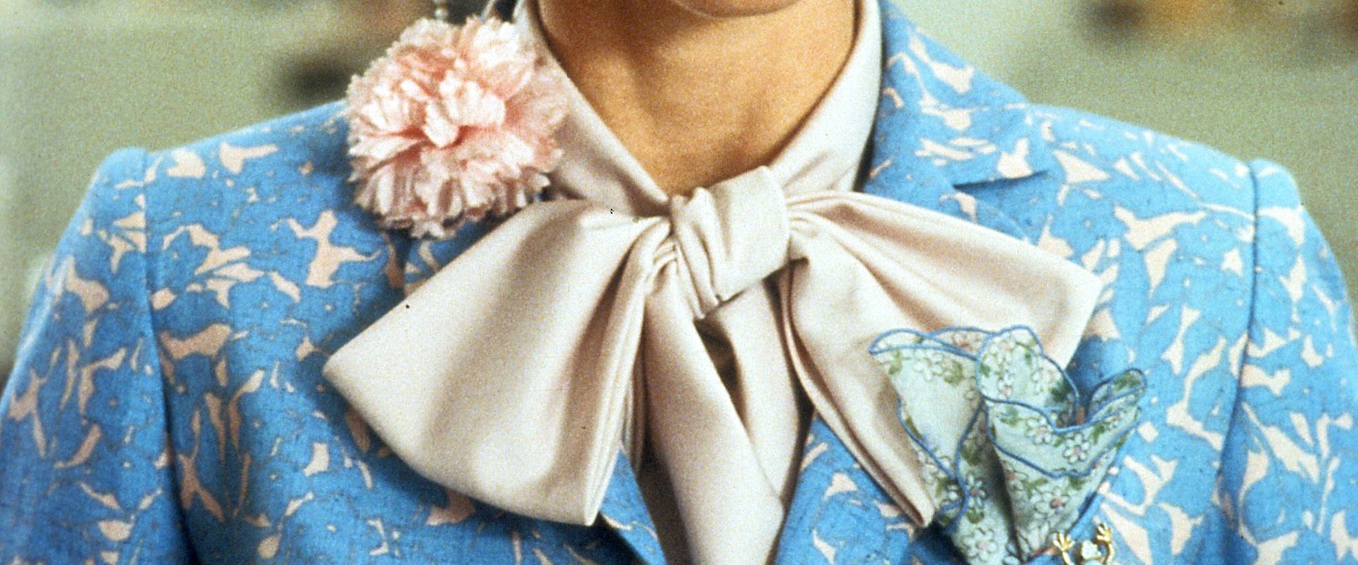 Nine to Five background