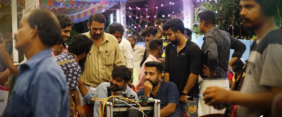 Upacharapoorvam Gunda Jayan background