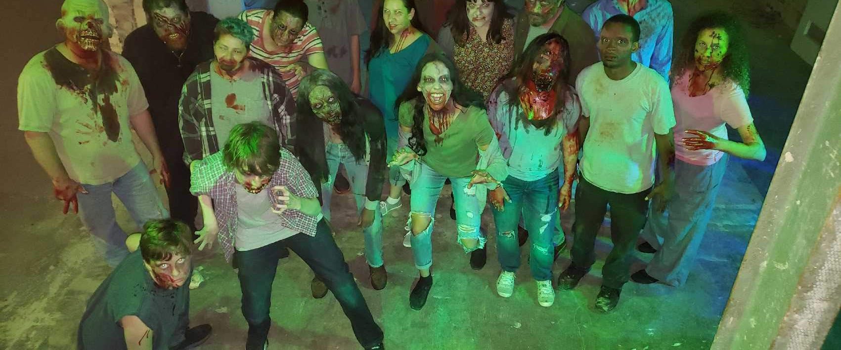Zombacter: Center City Contagion background