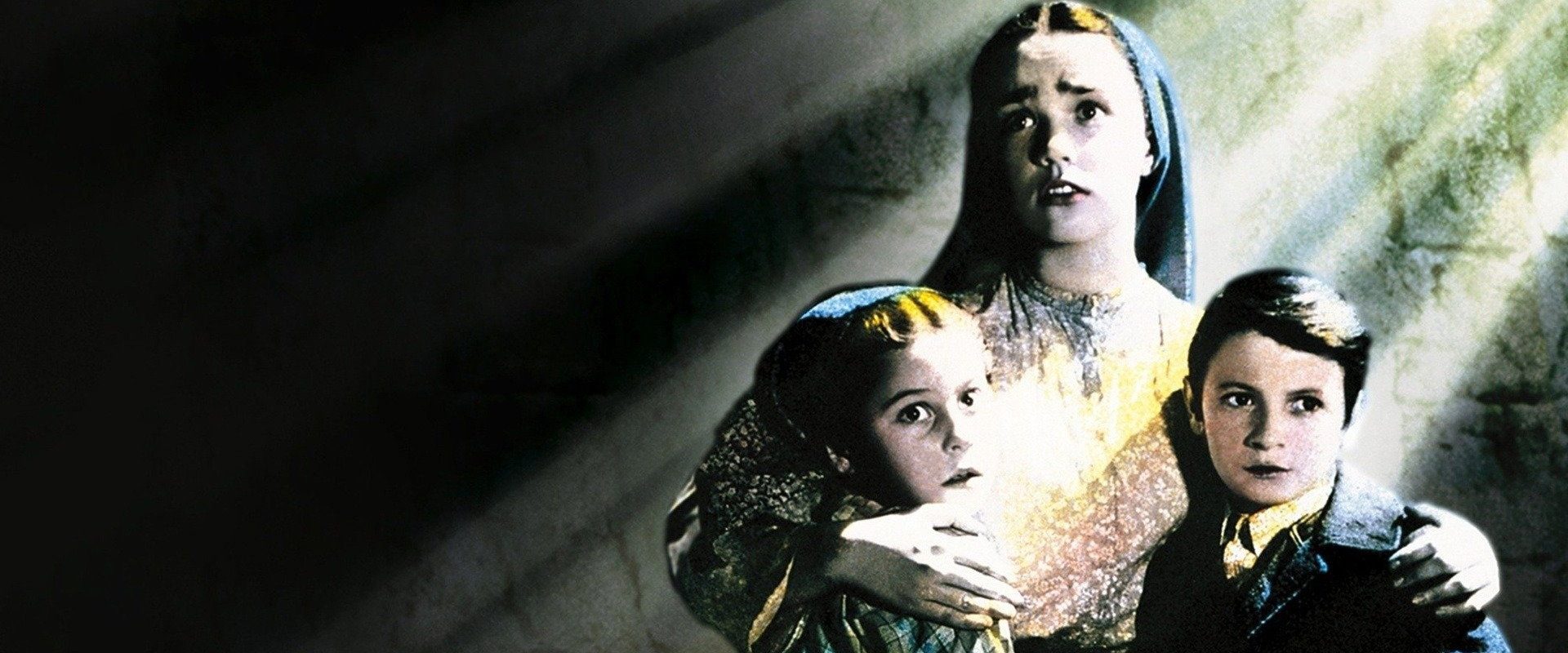 The Miracle of Our Lady of Fatima background