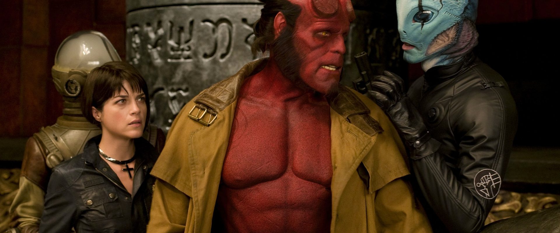 Hellboy II: The Golden Army background
