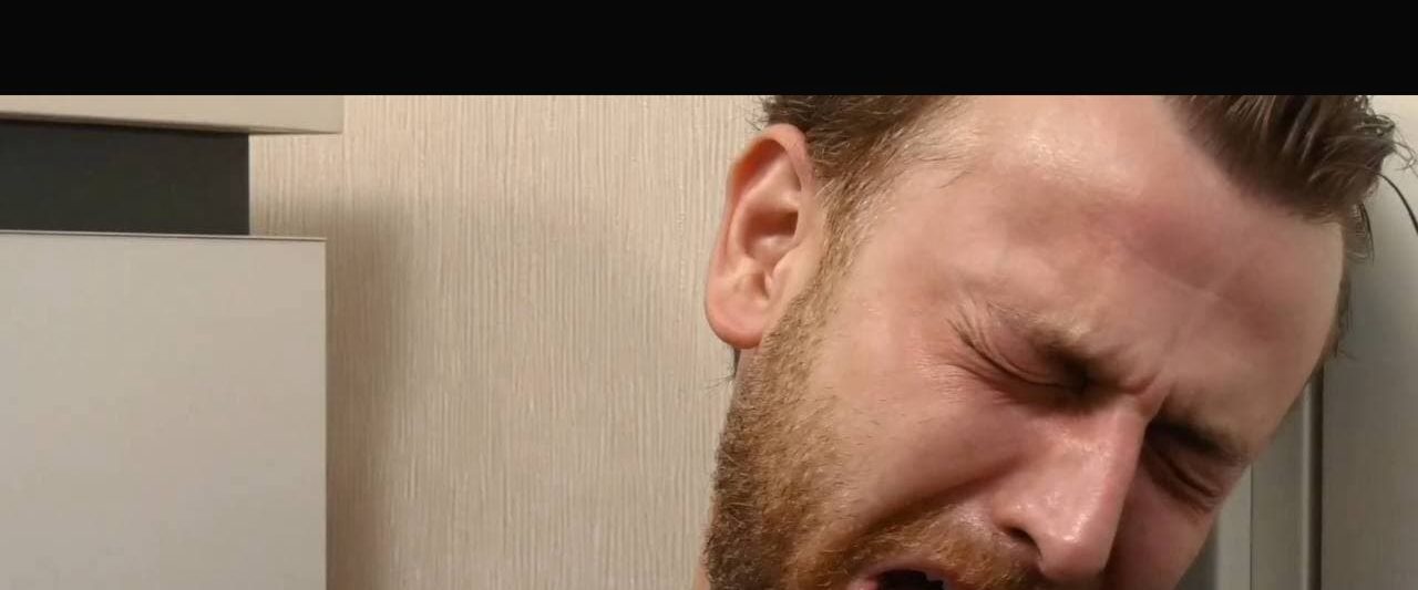 Paranoid background