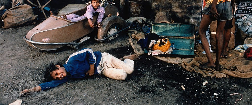 Salaam Bombay! background