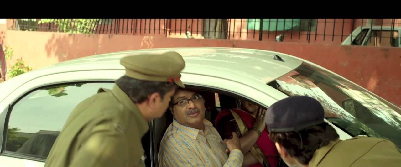 Gujjubhai the Great background