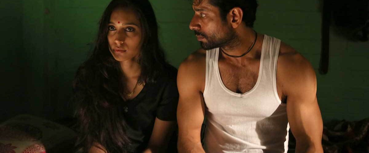 Mukkabaaz background