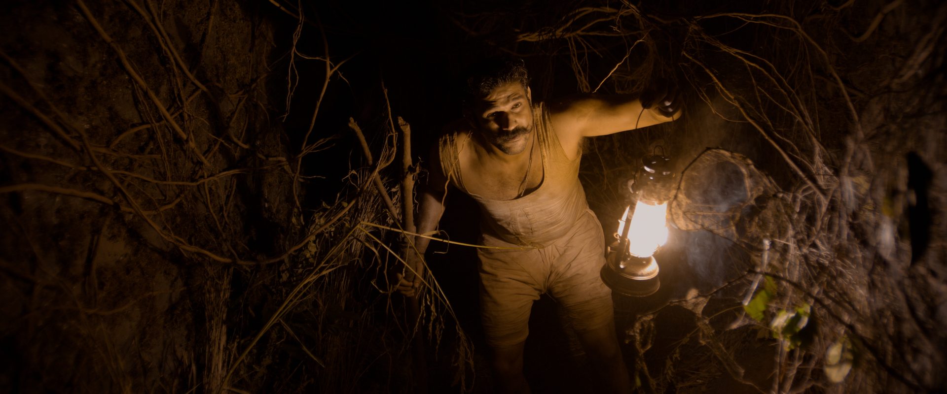 Tumbbad background