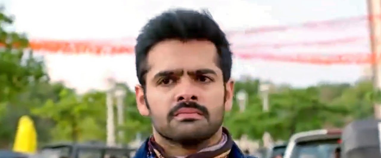 Nenu.. Sailaja... background