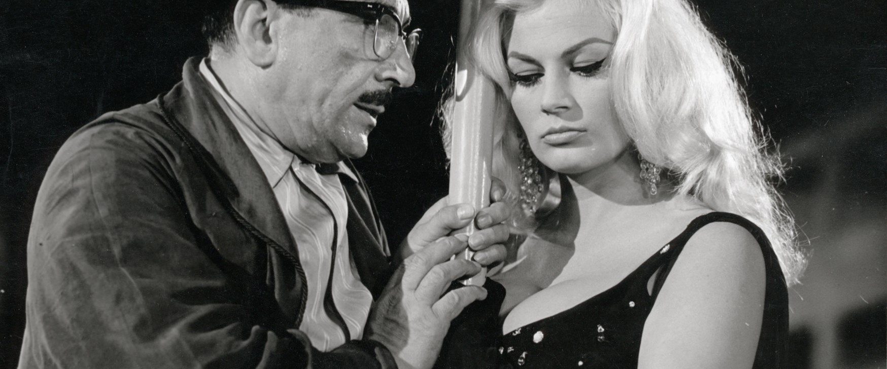 Boccaccio '70 background