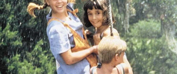 The New Adventures of Pippi Longstocking background