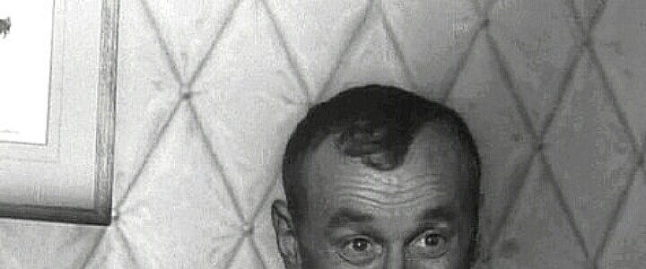 Mr. Peek-a-Boo background